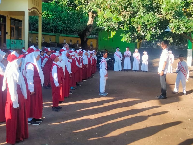 UPACARA DALAM RANGKA MEMPERINGATI HARI LAHIR PANCASILA